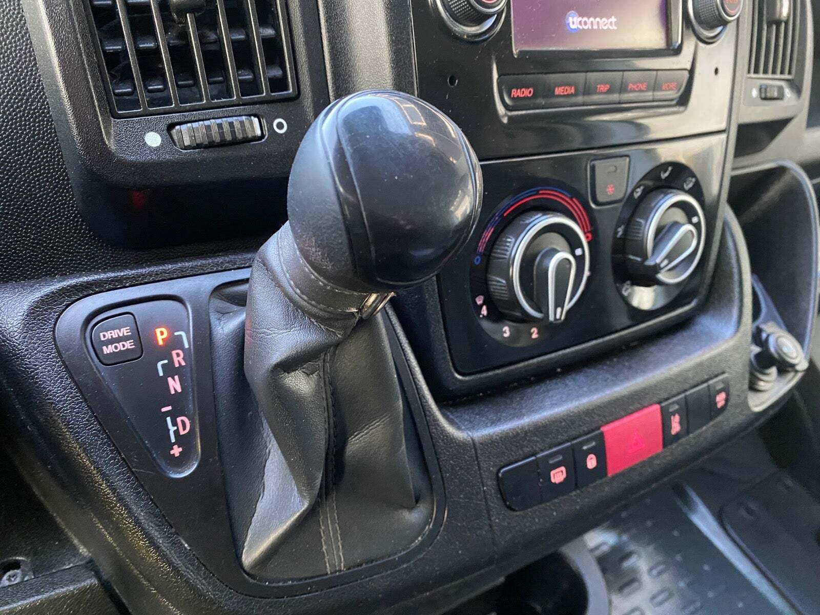 Hvid Fiat Ducato 35 fra 2021