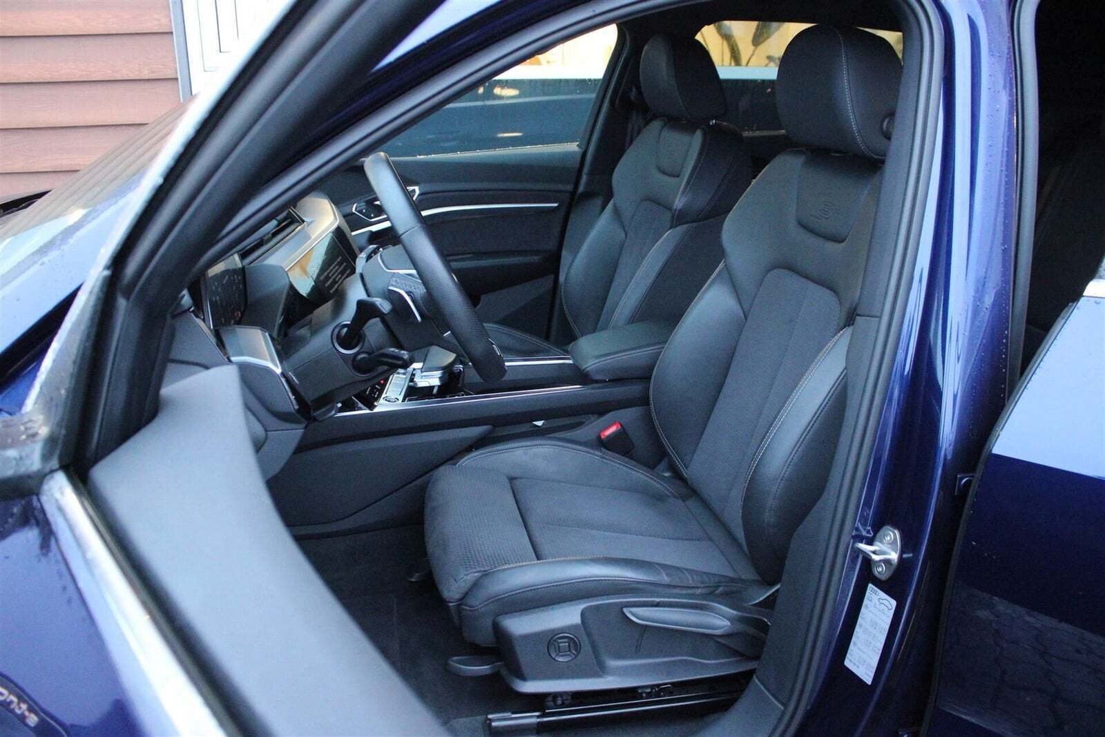 Audi e-tron 55 S-line quattro