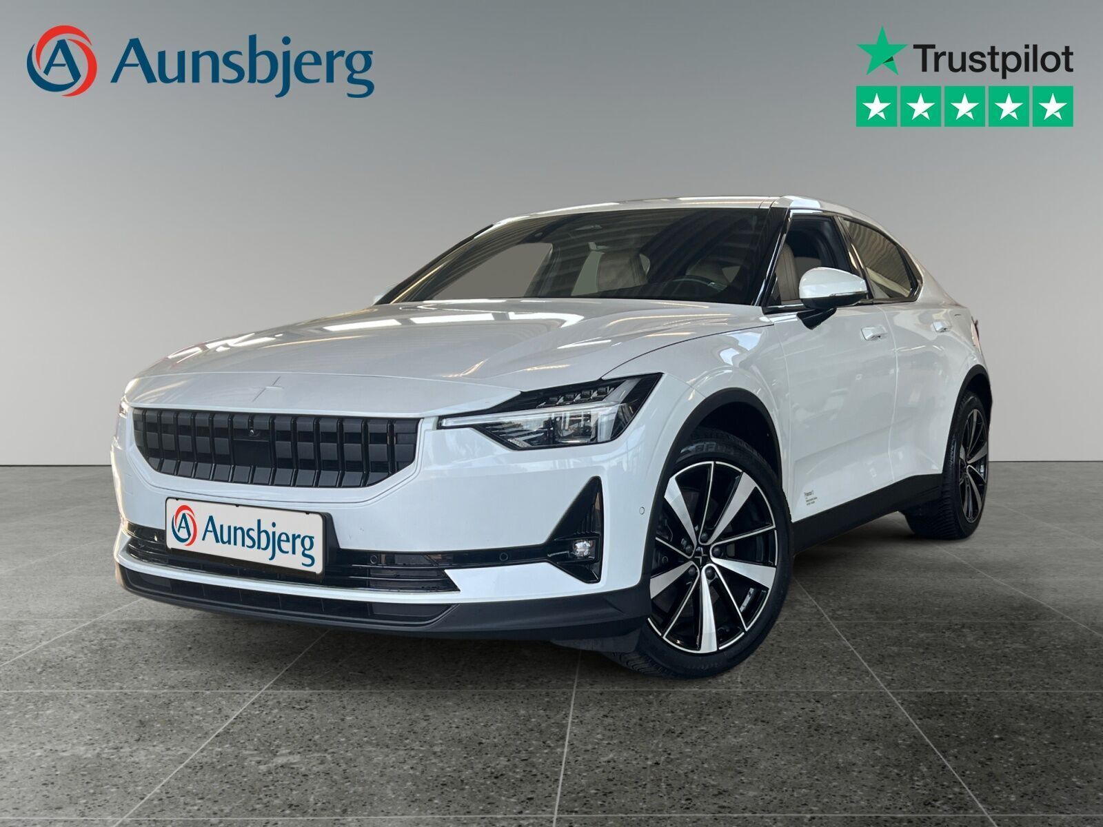 Hvid Polestar 2 fra 2023