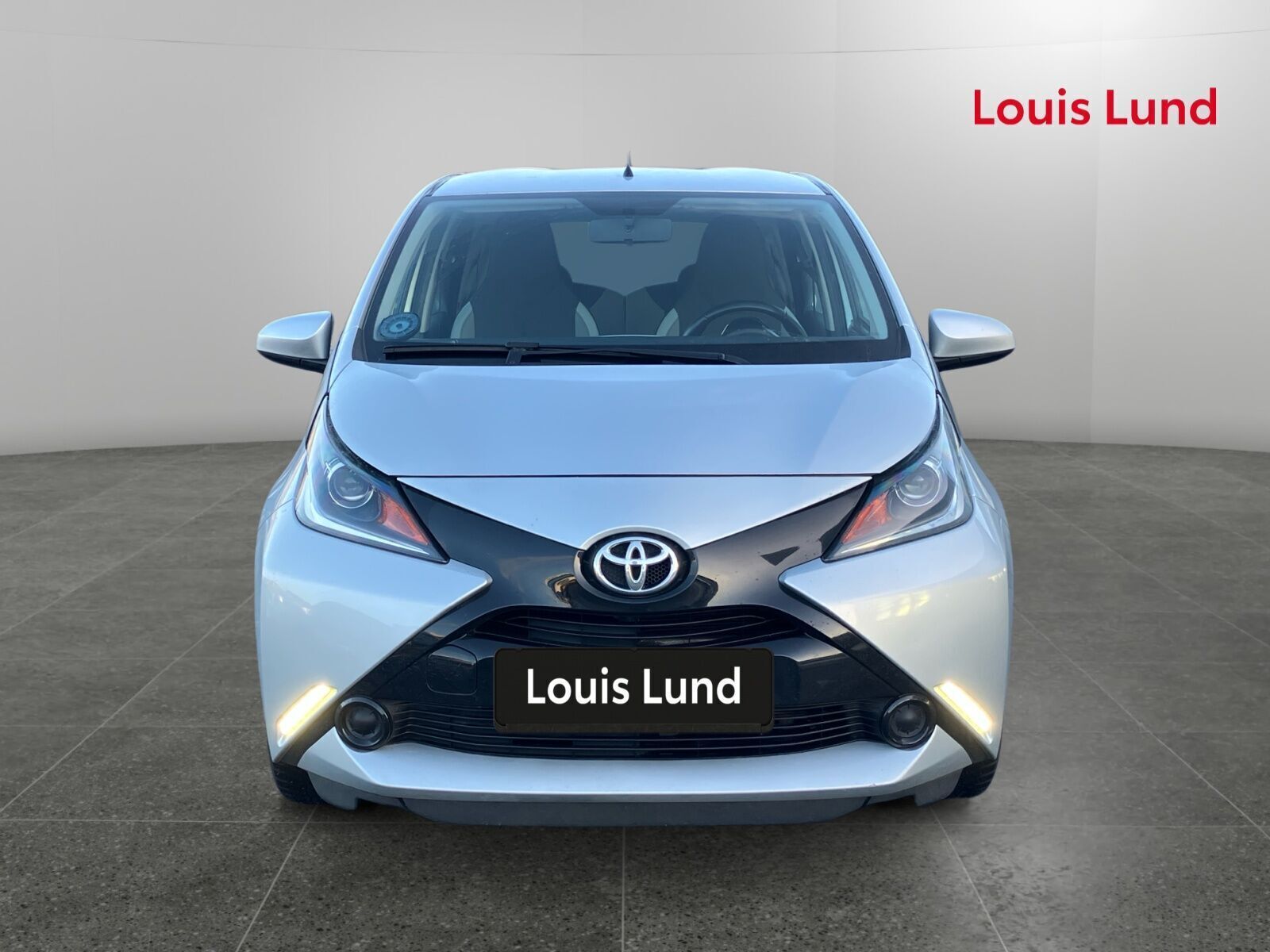 Toyota Aygo 1,0 VVT-I X-Play + X-Touch 69HK 5d