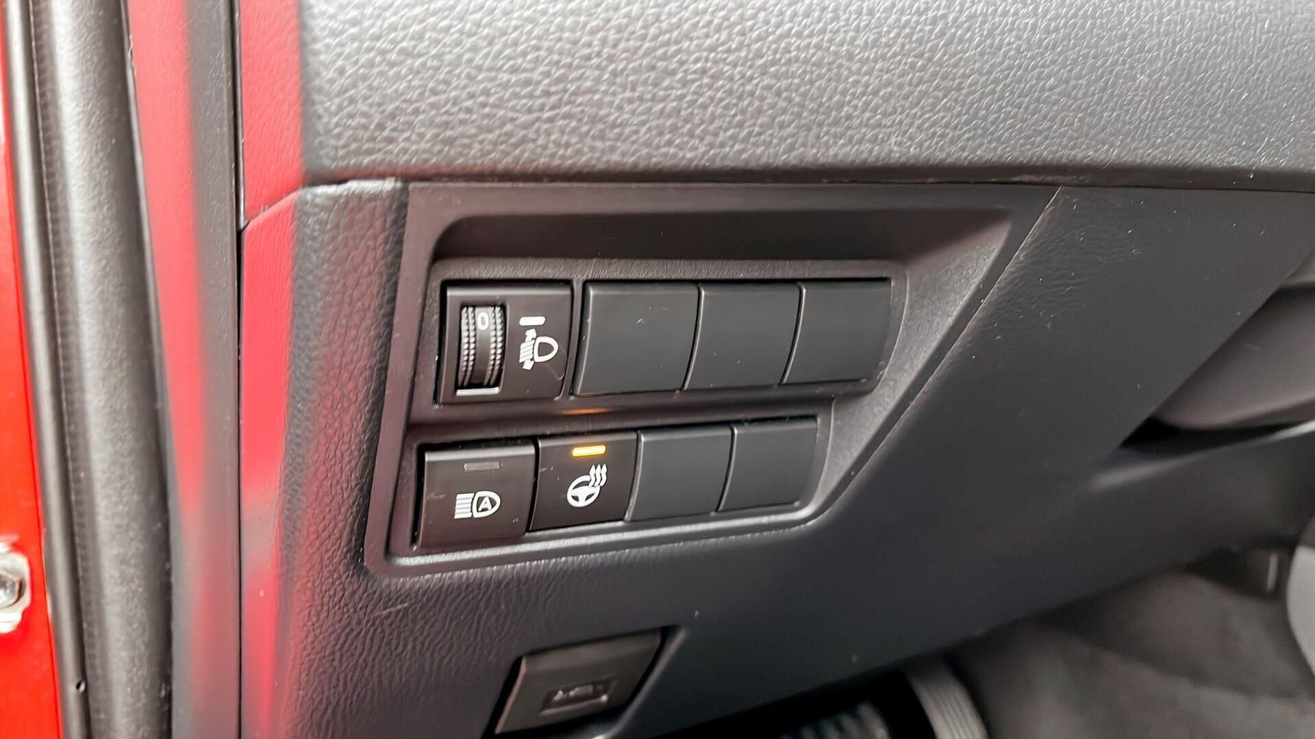 Sort Toyota Yaris fra 2021