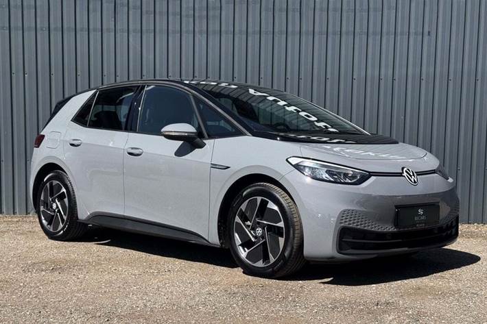 Grå VW ID.3 fra 2022 set udefra