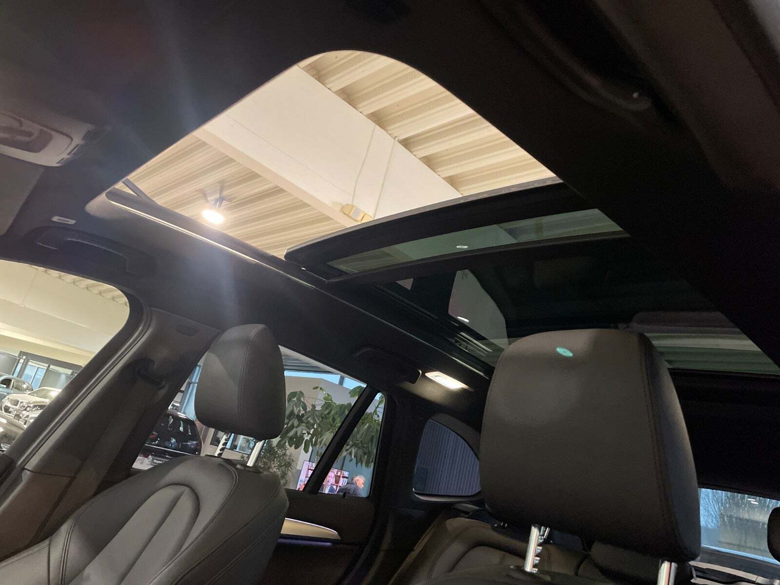 Sort BMW X1 fra 2022