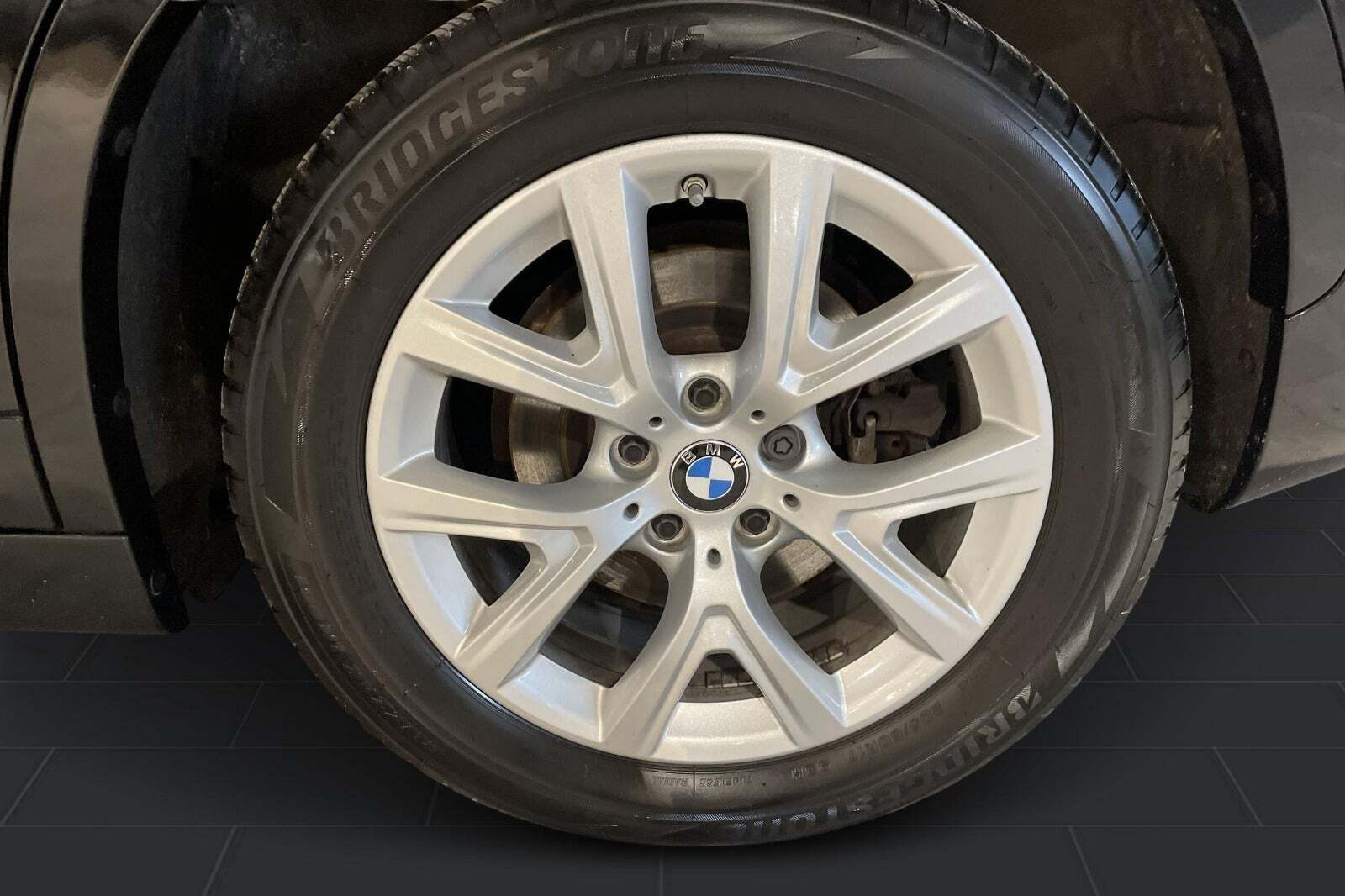 Sort BMW X1 fra 2022