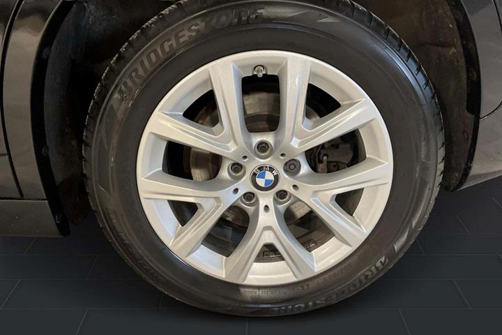 Sort BMW X1 fra 2022