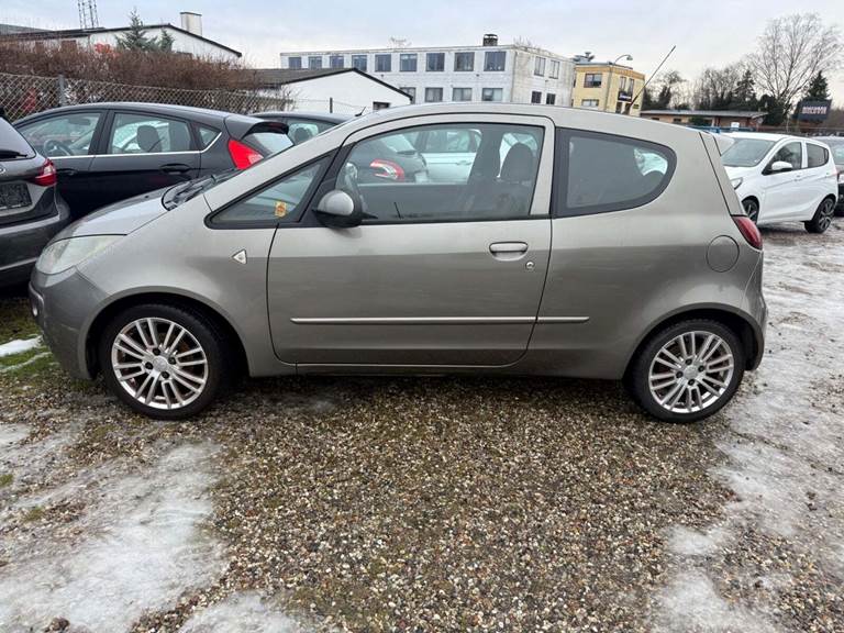 Mitsubishi Colt 1,1 CZ3