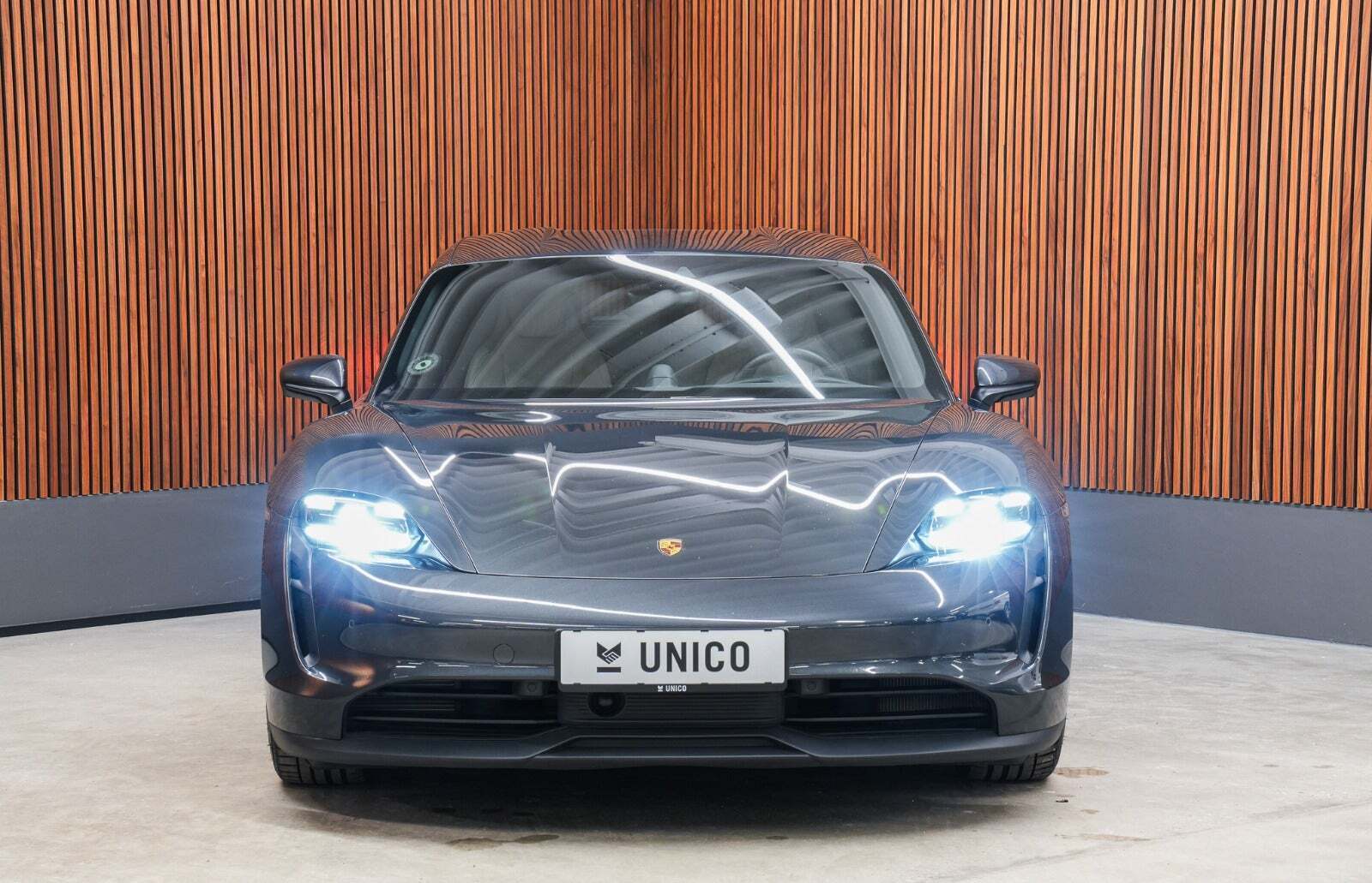 Porsche Taycan Performance+ Sport Turismo