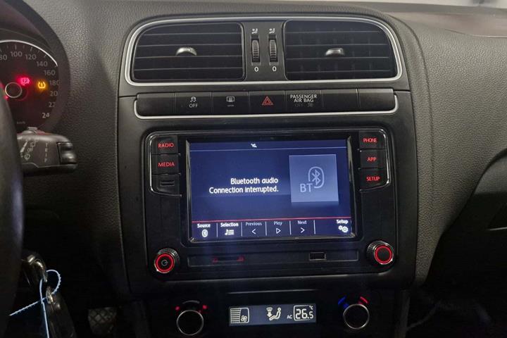 Sort VW Polo fra 2014