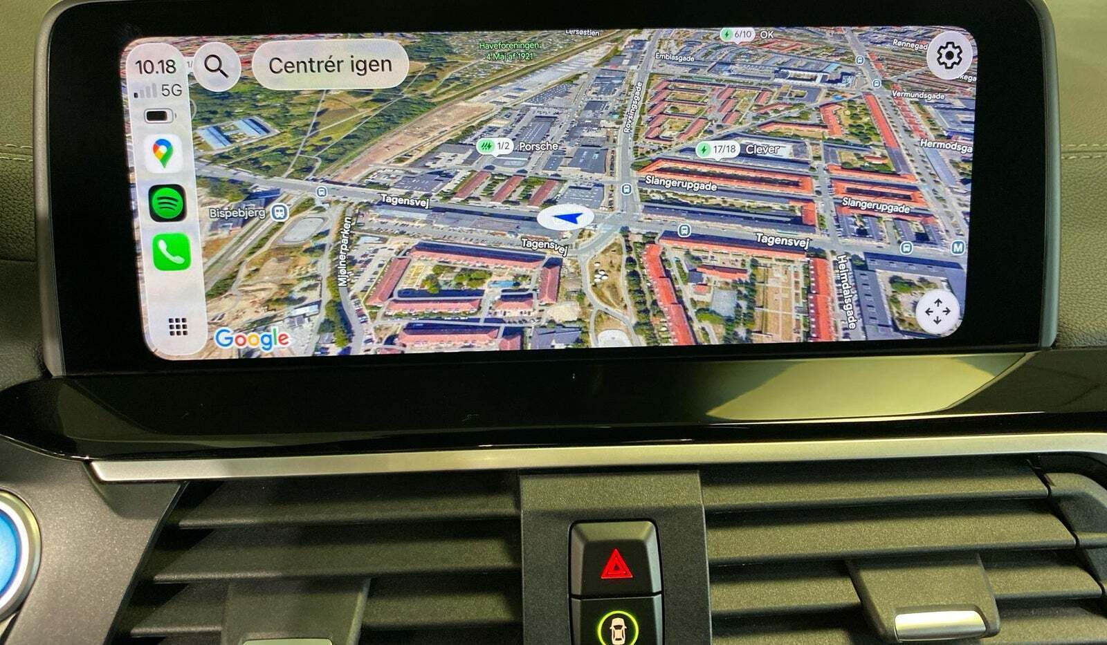 Blå BMW iX3 fra 2021