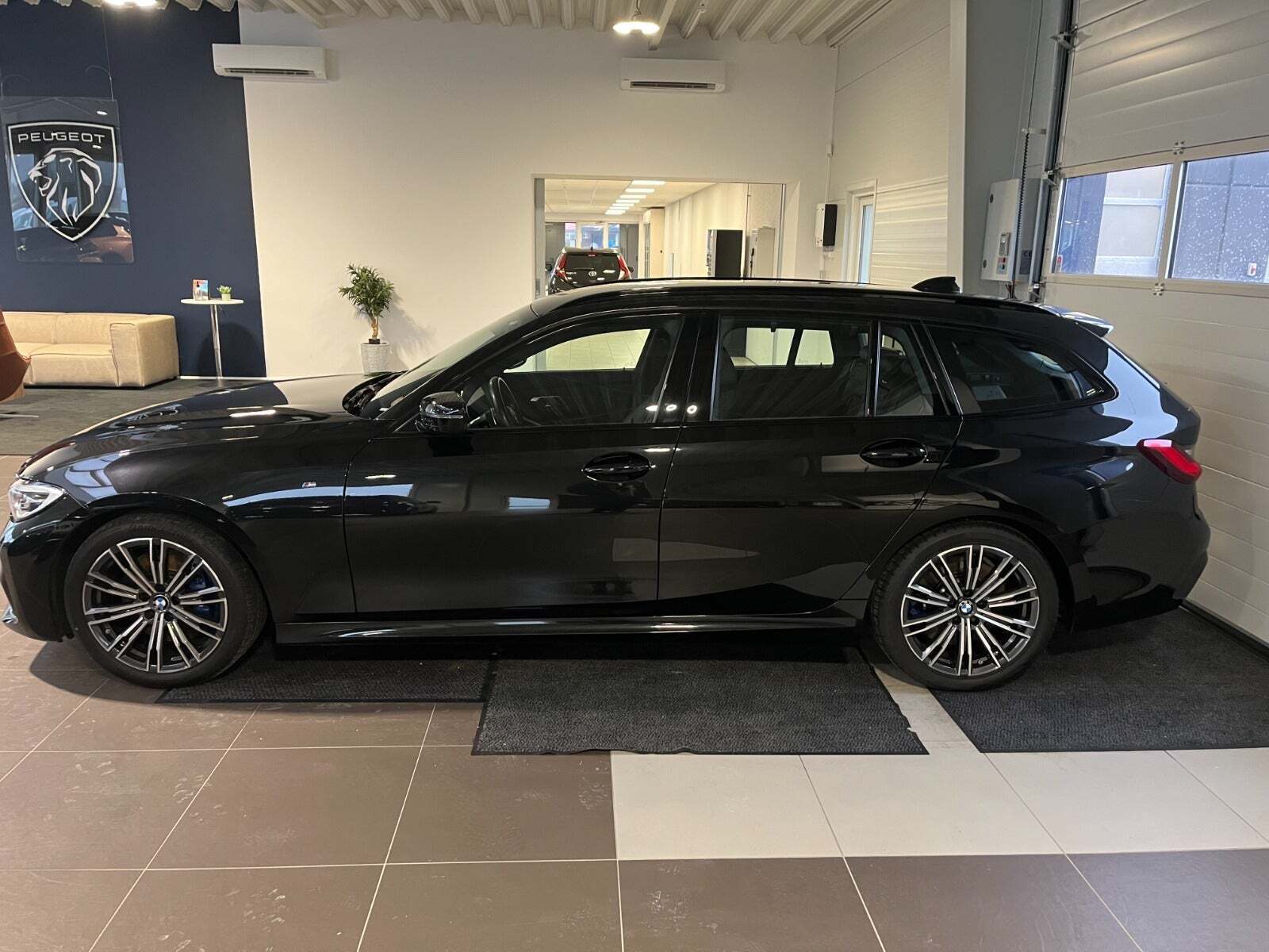BMW 330d 3,0 Touring M-Sport aut.