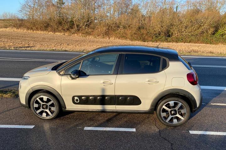 Beige Citroën C3 fra 2020
