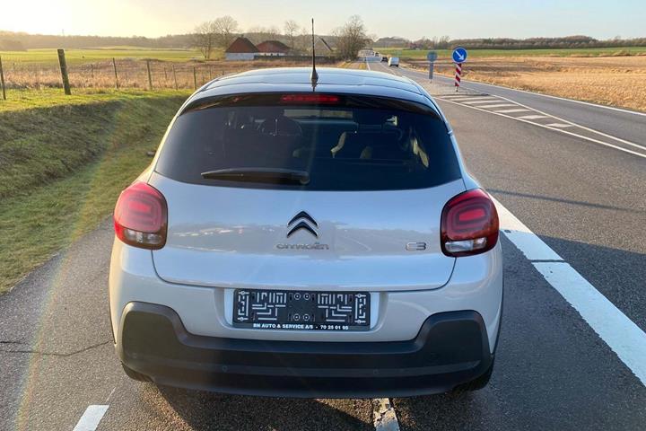 Beige Citroën C3 fra 2020