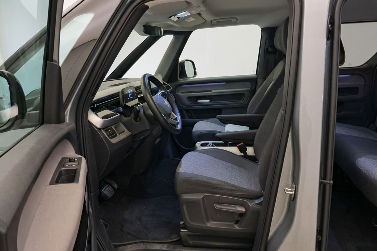 Sølv VW ID.Buzz fra 2023