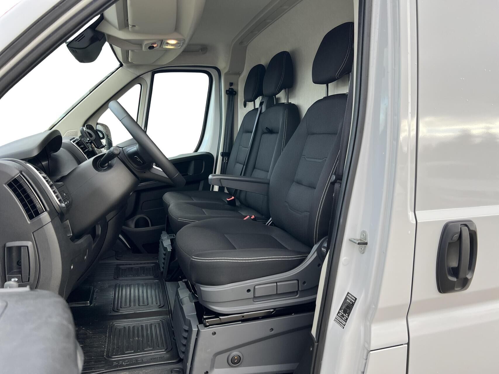 Toyota Proace Max 2,2 Long D Comfort Master To skydedør m. højt tag Heavy 180HK Van 8g Aut.