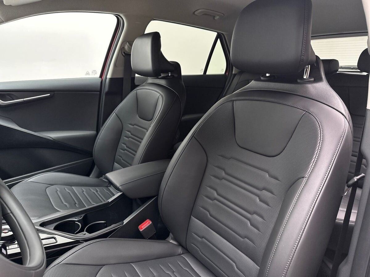 Rød Kia Niro EV fra 2025