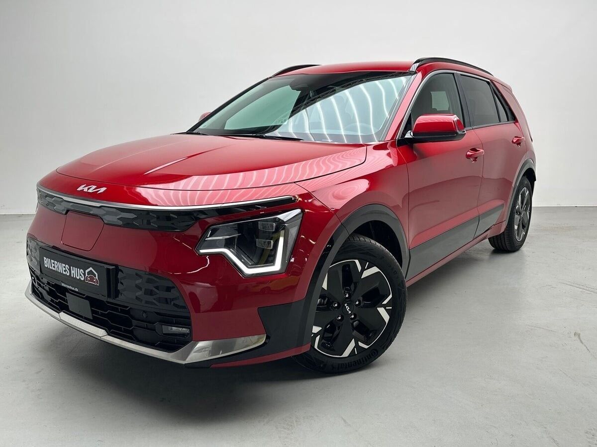 Rød Kia Niro EV fra 2025