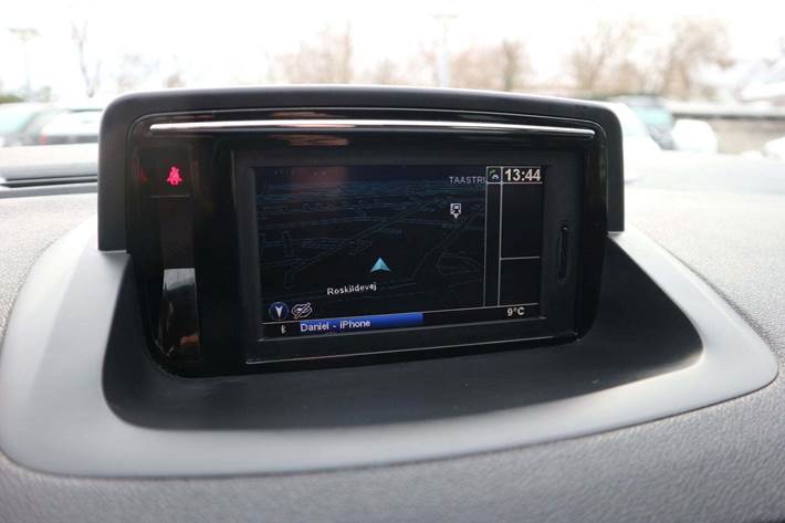 Rød Renault Megane III fra 2012