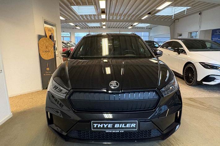 Sort Skoda Enyaq fra 2023