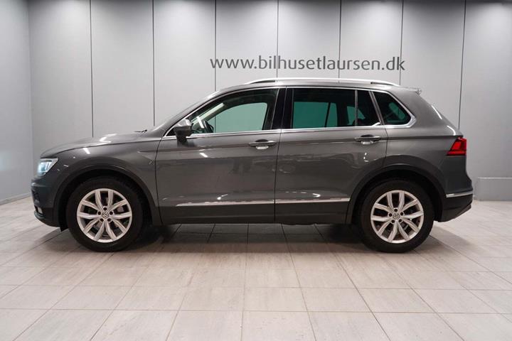 Grå VW Tiguan fra 2018
