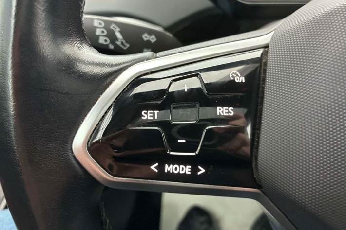 Blå VW ID.4 fra 2021