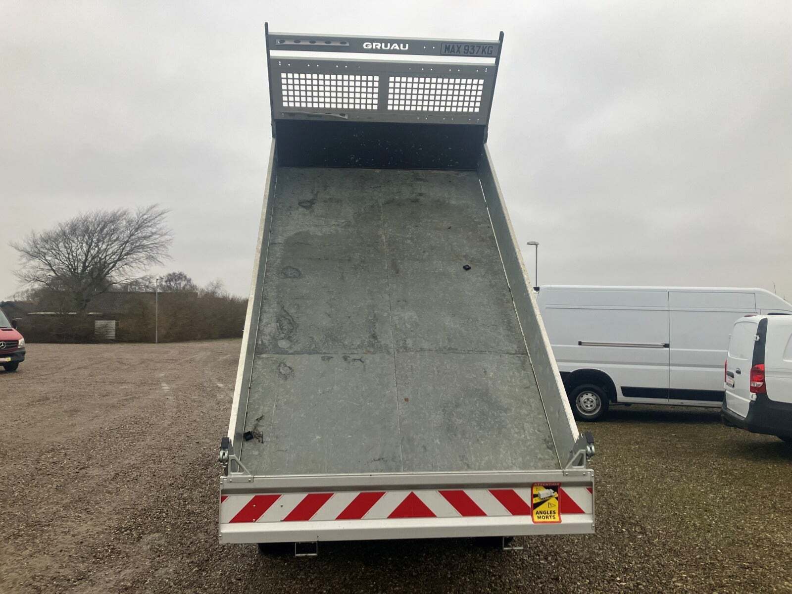 Ford E-Transit 350 L3 Chassis 68 Trend H1 RWD