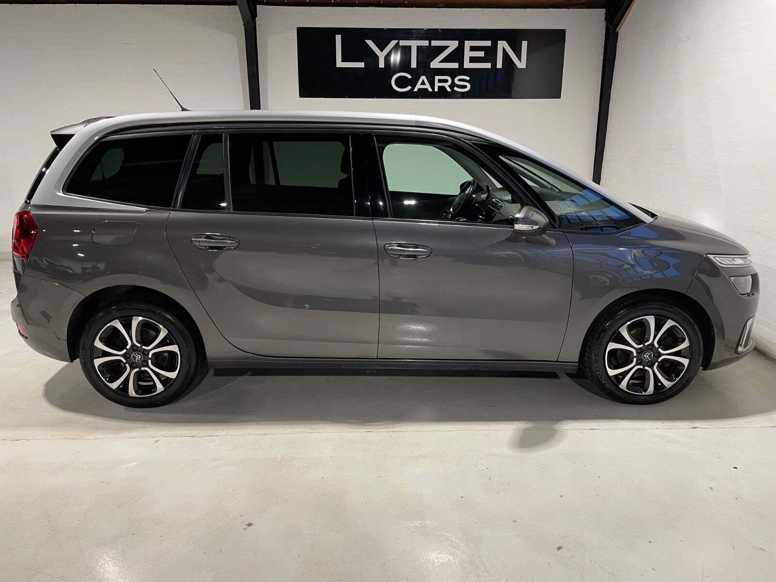 Citroën Grand C4 SpaceTourer 1,5 BlueHDi 130 VIP EAT8 7prs