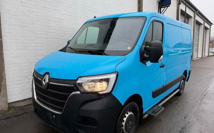 Renault Master IV T33 2,3 dCi 150 L1H1 Kassevogn aut.