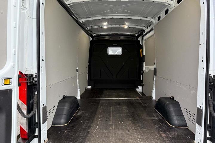Hvid Ford Transit 350 L3 Van fra 2021