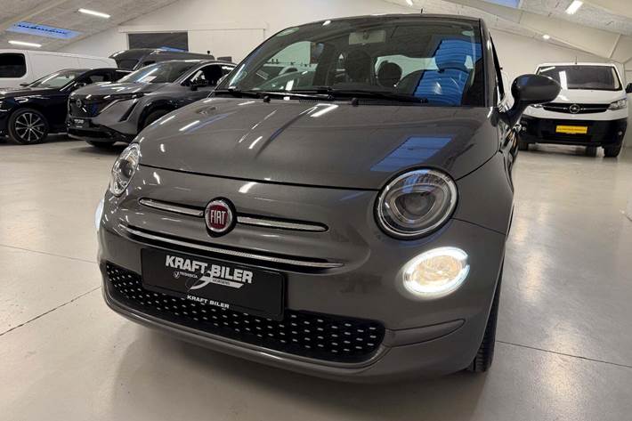 Grå Fiat 500 fra 2019
