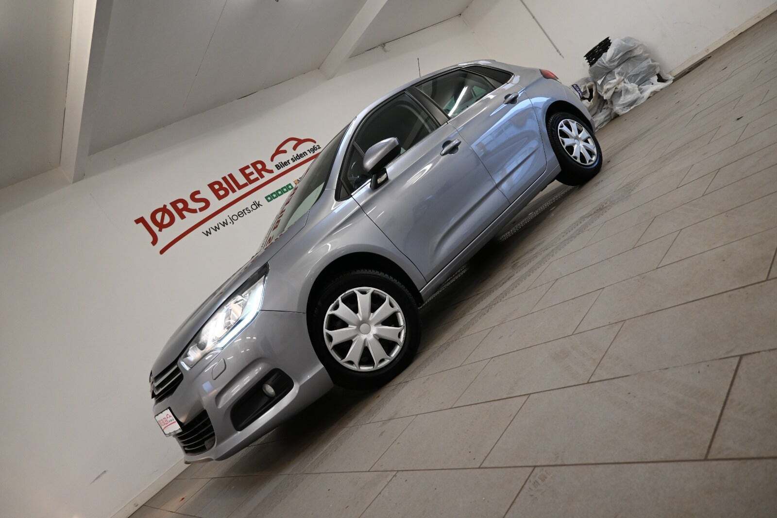 Grå Citroën C4 fra 2017