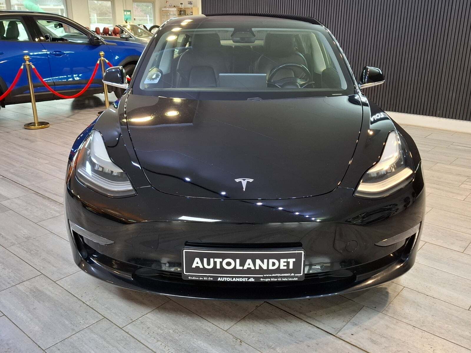 Tesla Model 3 Long Range AWD
