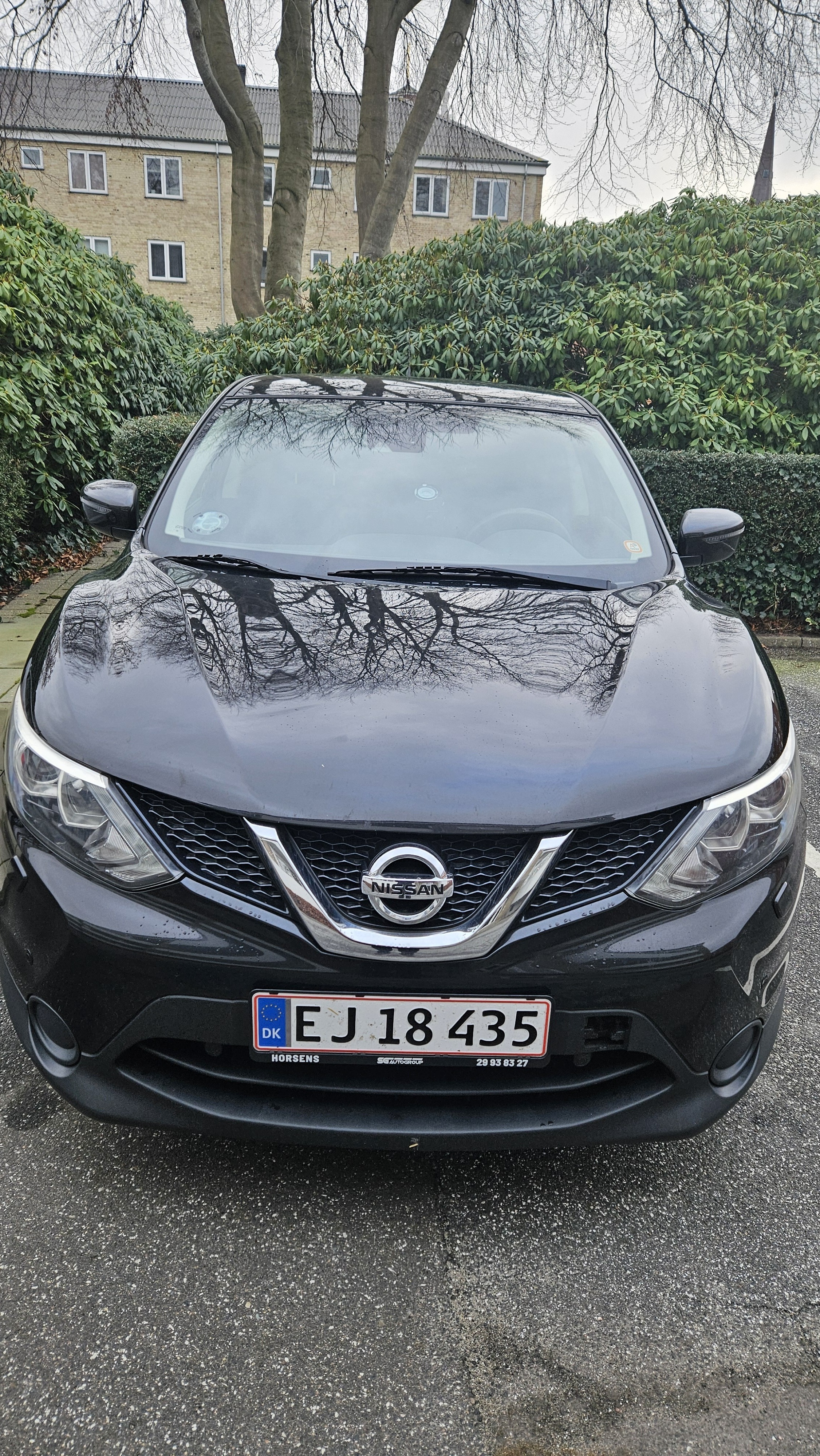 Sort Nissan Qashqai fra 2017