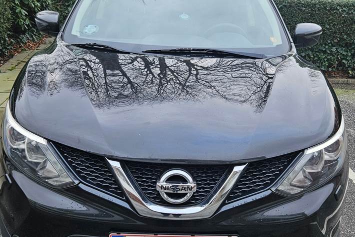 Sort Nissan Qashqai fra 2017