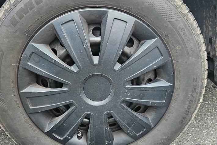 Sort Nissan Qashqai fra 2017