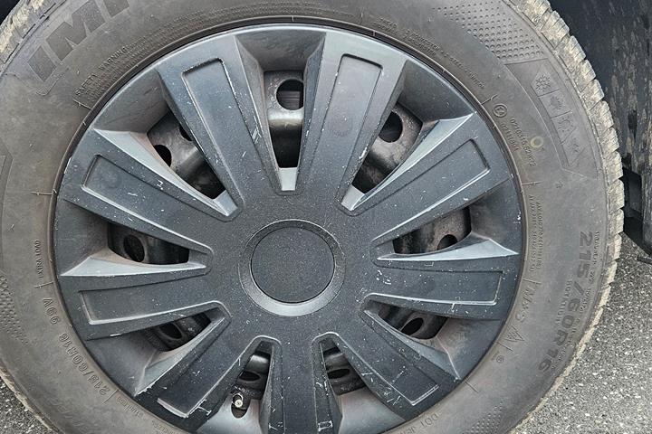 Sort Nissan Qashqai fra 2017
