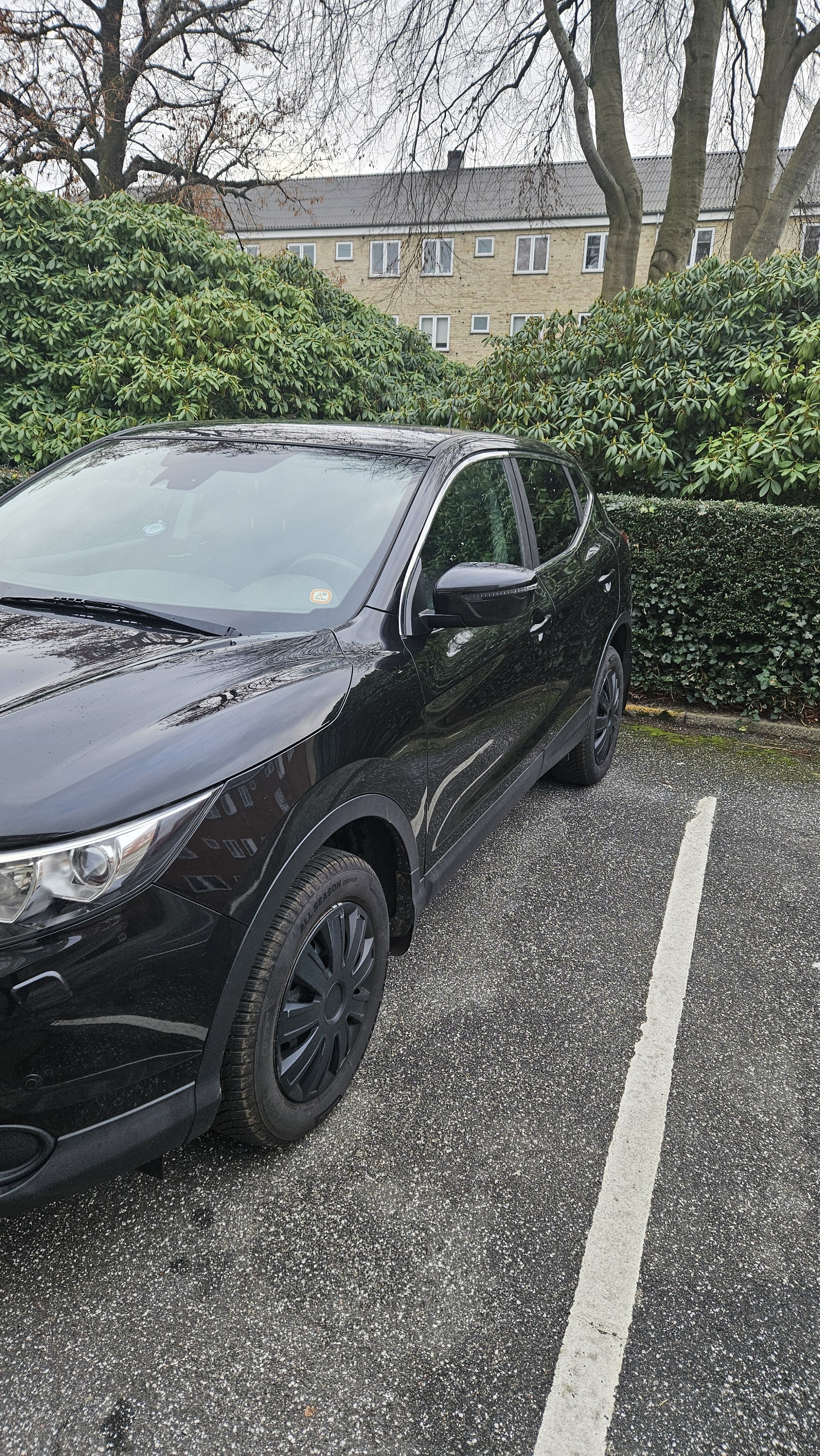 Nissan Qashqai 1,2 DIG-T 115 SUV 2WD 6 M/T