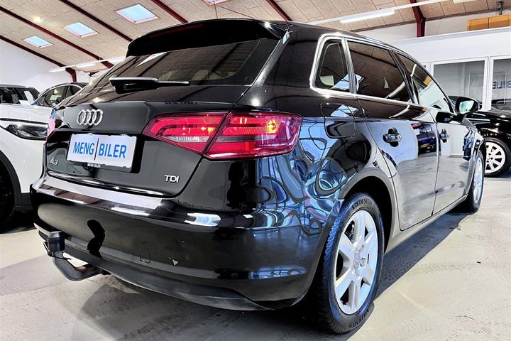 Sort Audi A3 fra 2014