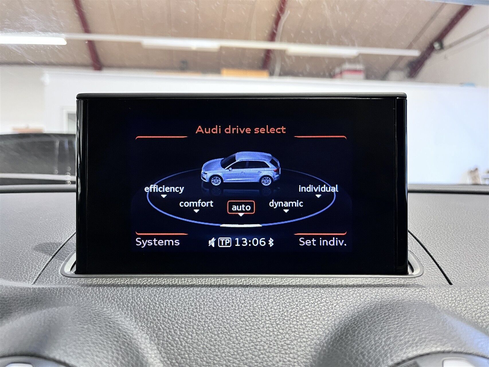Sort Audi A3 fra 2014