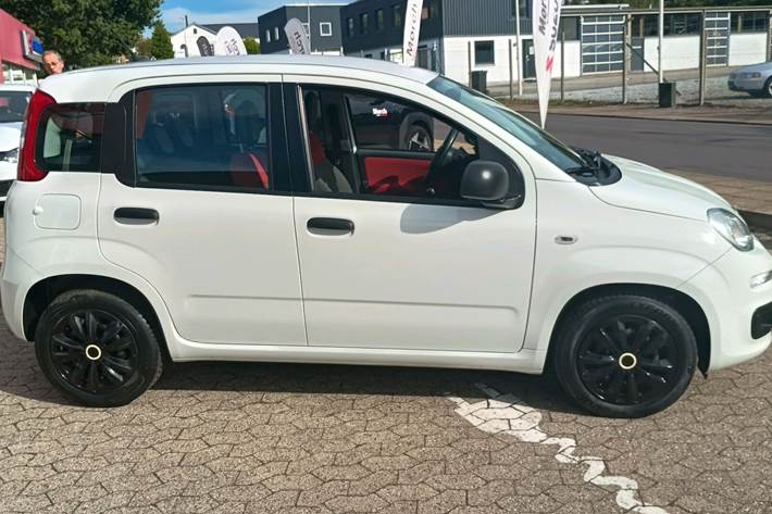 Hvid Fiat Panda fra 2016