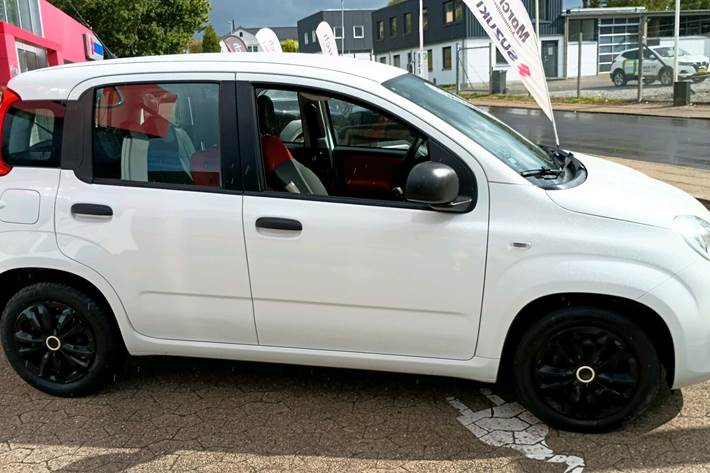 Hvid Fiat Panda fra 2016