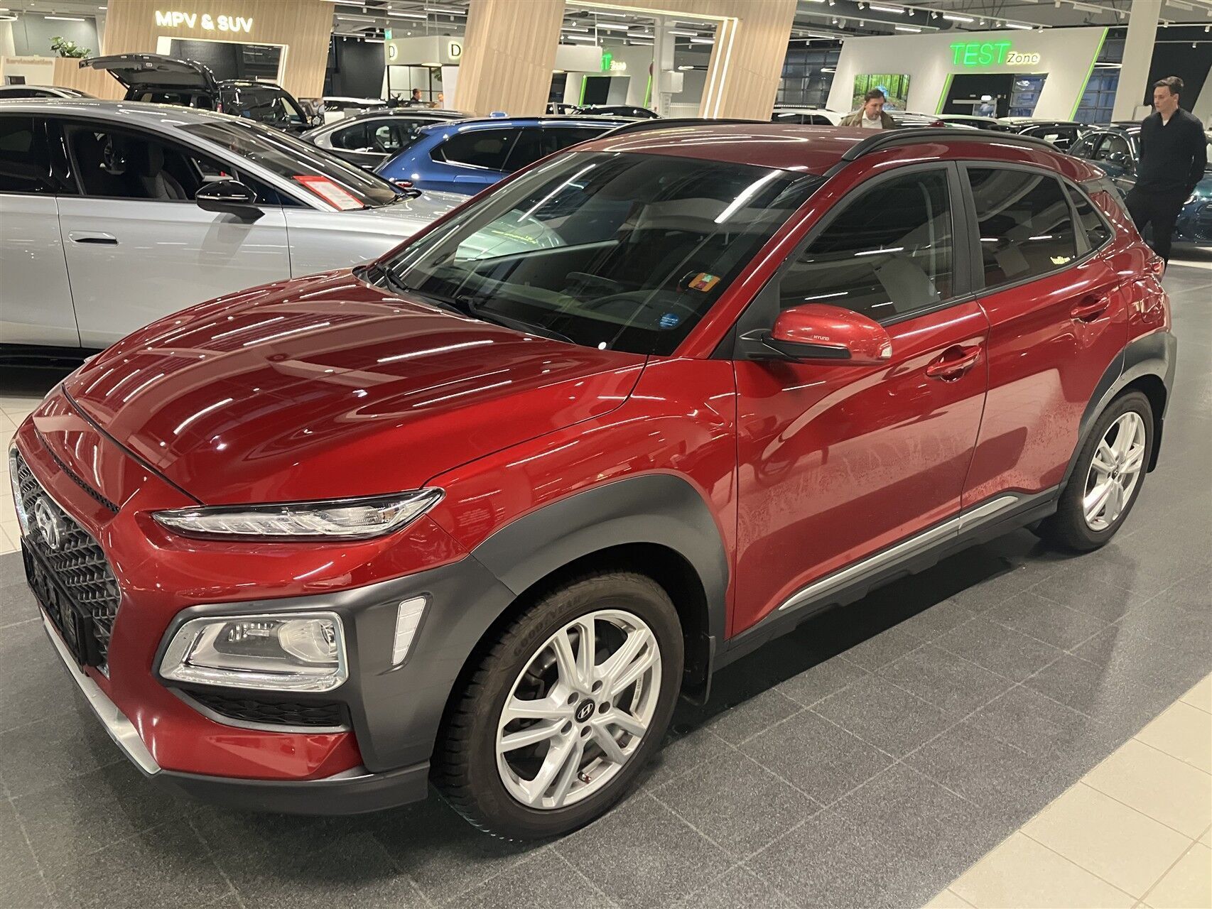 Hyundai Kona 1,6 T-GDI Premium DCT 177HK 5d 7g Aut.