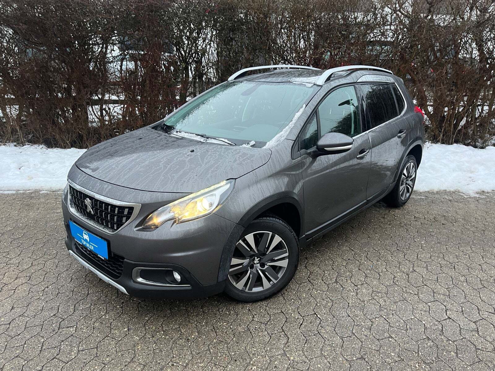 Peugeot 2008 1,2 e-THP 110 Allure