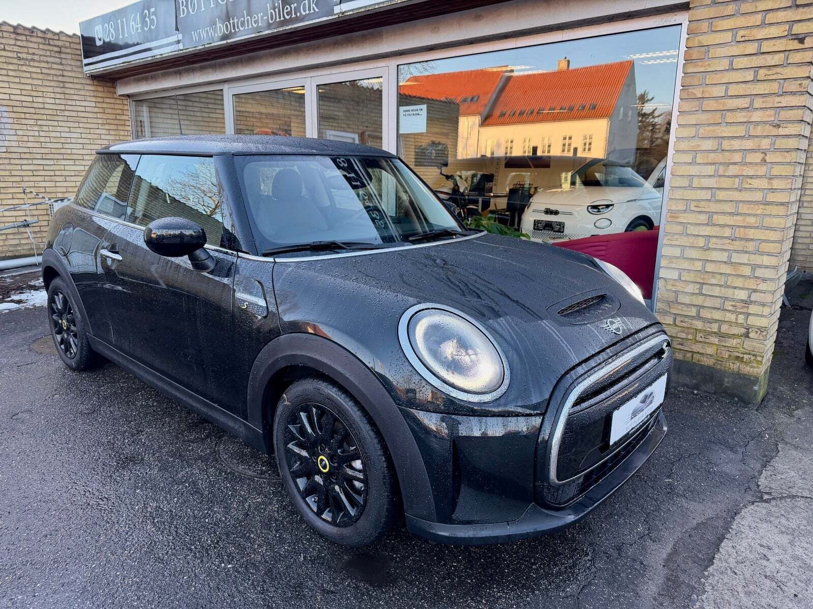 Mini Cooper SE Classic Trim