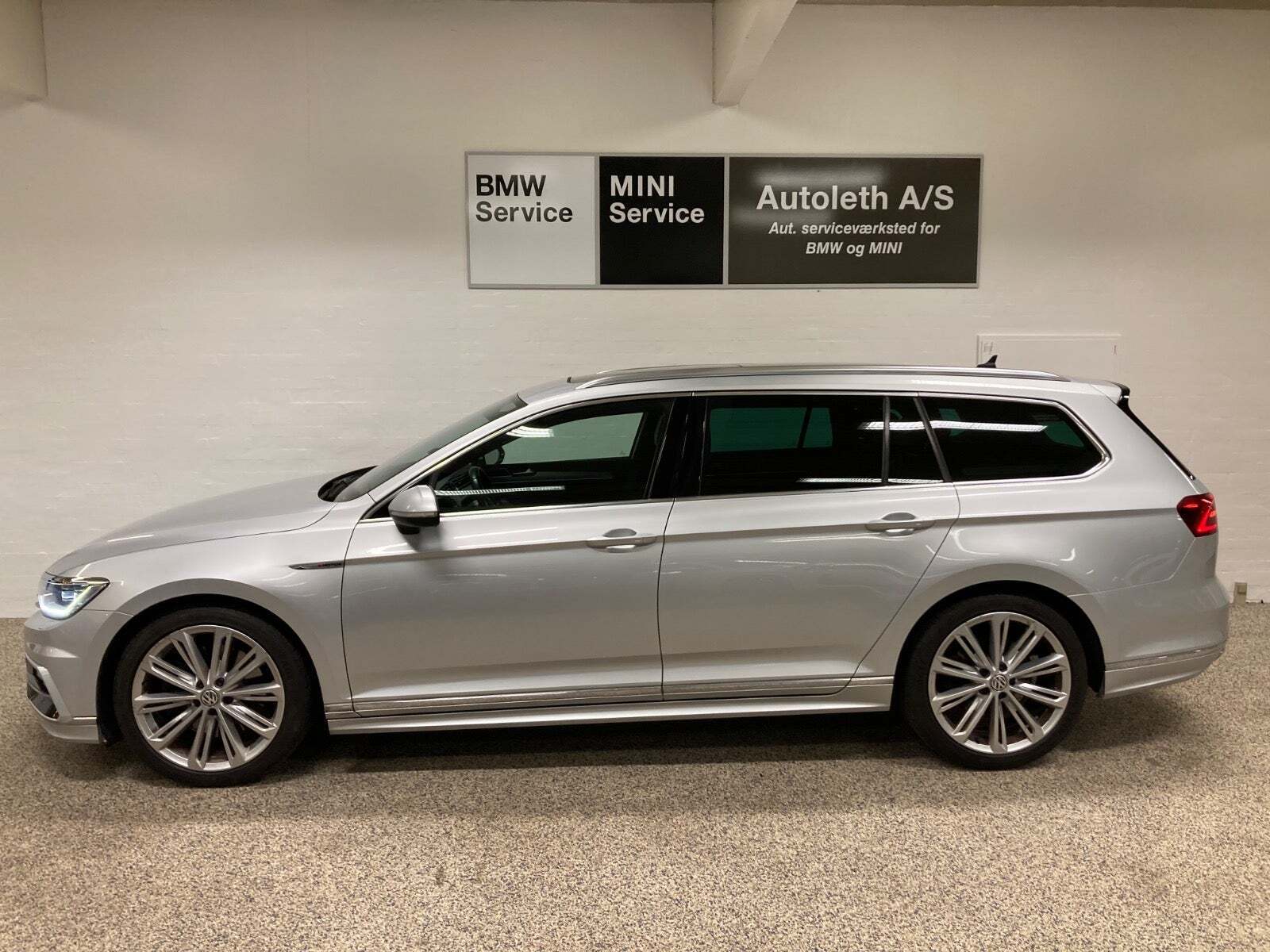 VW Passat 2,0 TSi 280 R-line Variant DSG 4Motion