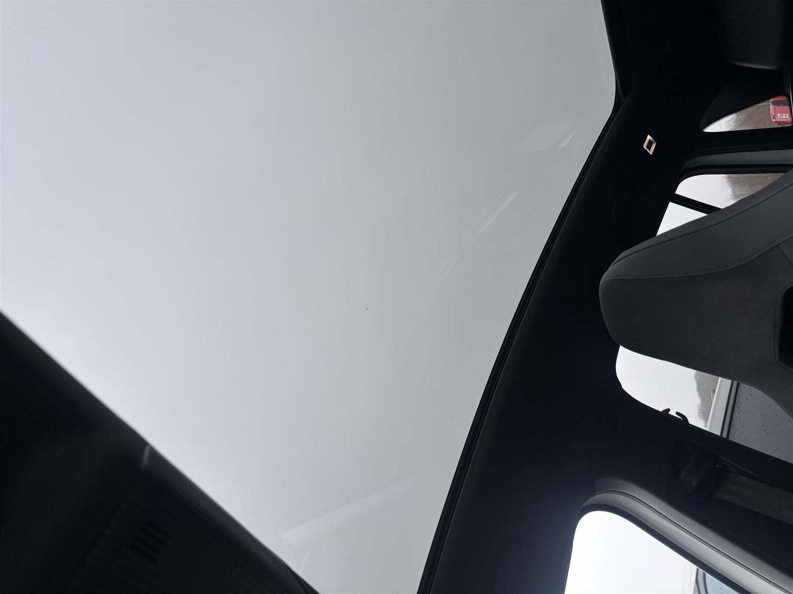 Hvid VW ID.4 fra 2021