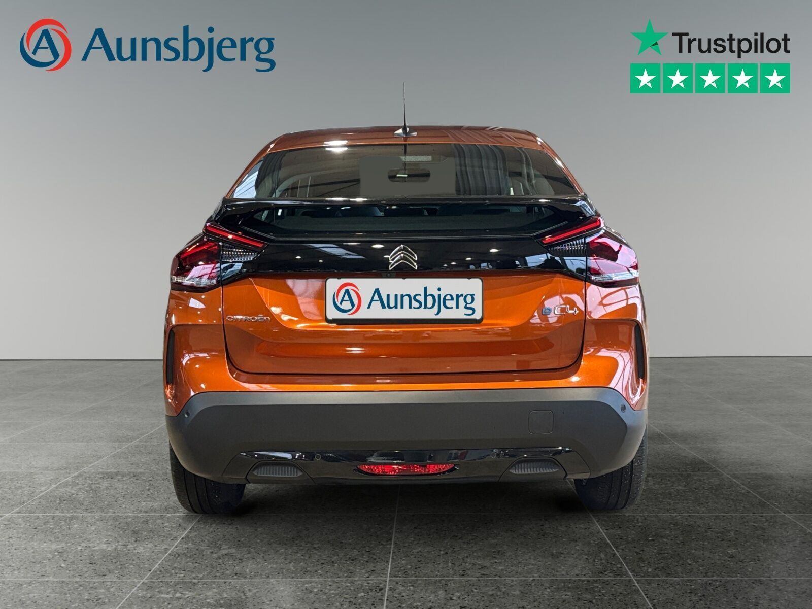 Brun Citroën ë-C4 fra 2021