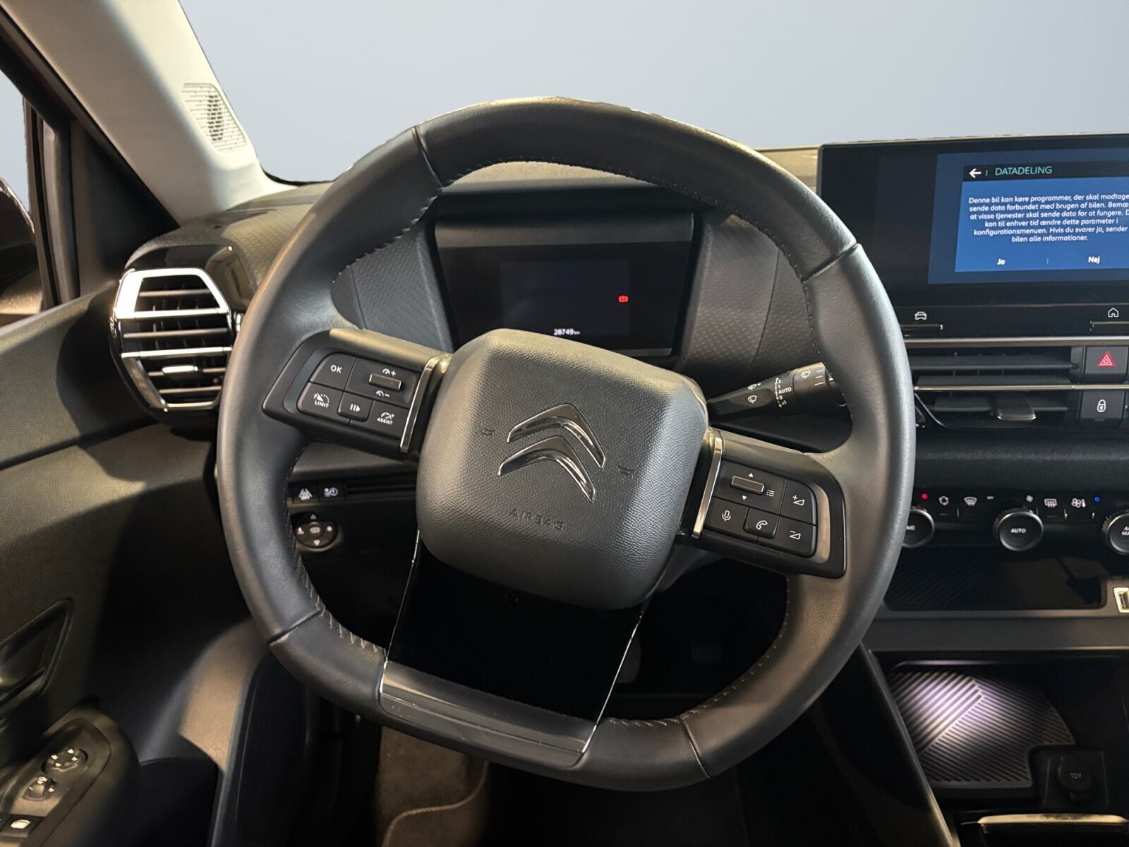 Brun Citroën ë-C4 fra 2021