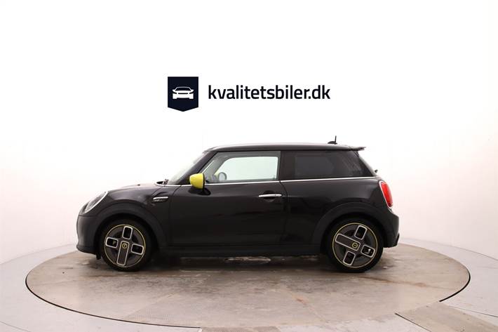Sort Mini Cooper fra 2021