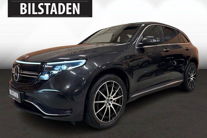 Grå Mercedes EQC400 fra 2021 set udefra