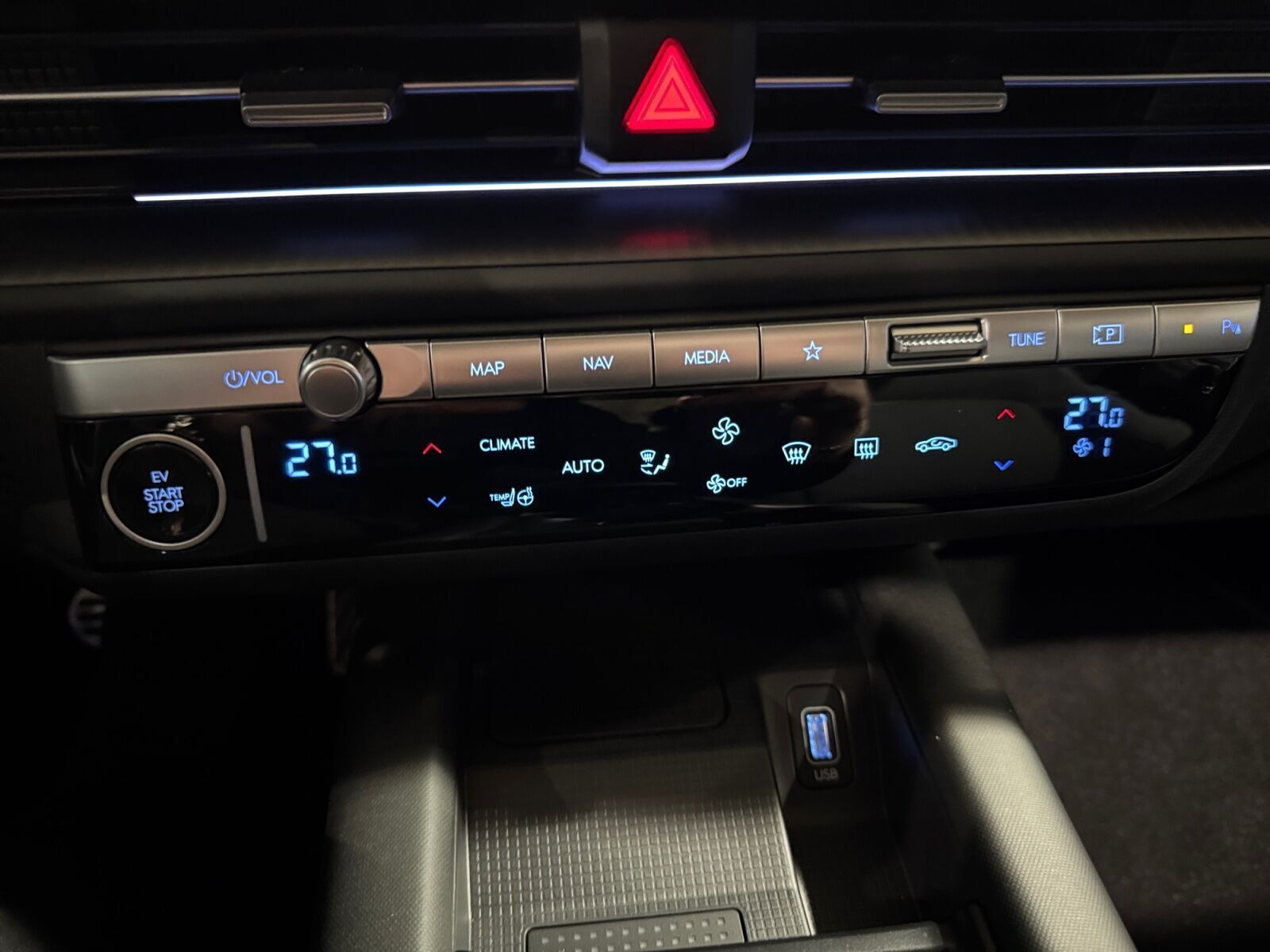 Grå Hyundai Ioniq 6 fra 2024